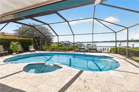 1007 SE Kitching Cove Lane Port St Lucie FL 34952