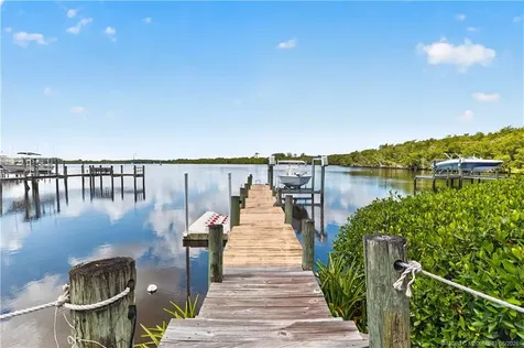 1007 SE Kitching Cove Lane Port St Lucie FL 34952