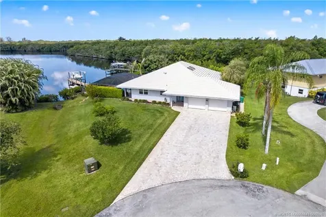 1007 SE Kitching Cove Lane Port St Lucie FL 34952