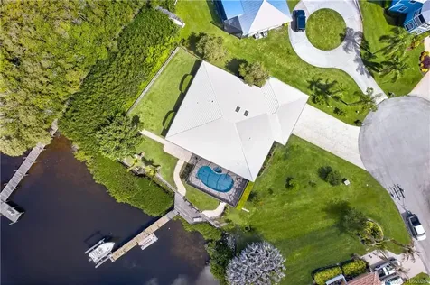1007 SE Kitching Cove Lane Port St Lucie FL 34952
