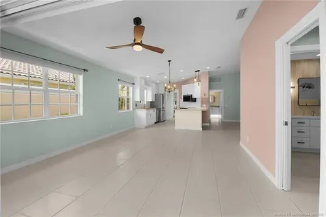 8693 SE Retreat Drive Hobe Sound FL 33455