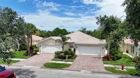 8693 SE Retreat Drive Hobe Sound FL 33455