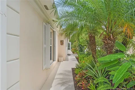 8693 SE Retreat Drive Hobe Sound FL 33455