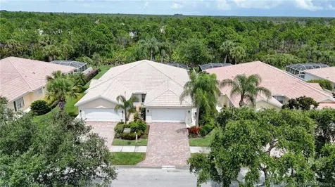 8693 SE Retreat Drive Hobe Sound FL 33455
