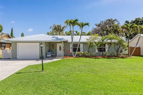 687 NE Maranta Terrado Jensen Beach FL 34957