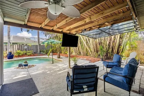 687 NE Maranta Terrado Jensen Beach FL 34957
