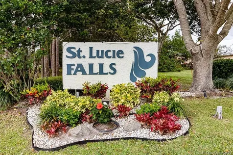 2828 SW Toronado Trail Stuart FL 34997