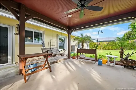 8974 SE Bobo Court Hobe Sound FL 33455