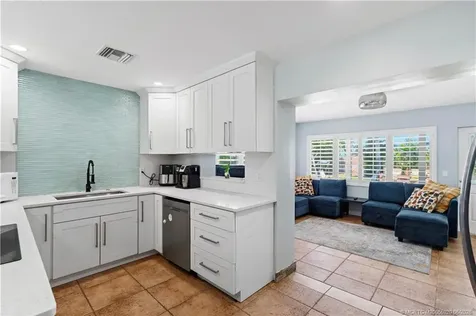 520 SE Dolphin Drive Stuart FL 34996