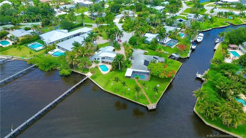 1910 NW Cove Circle Stuart FL 34994