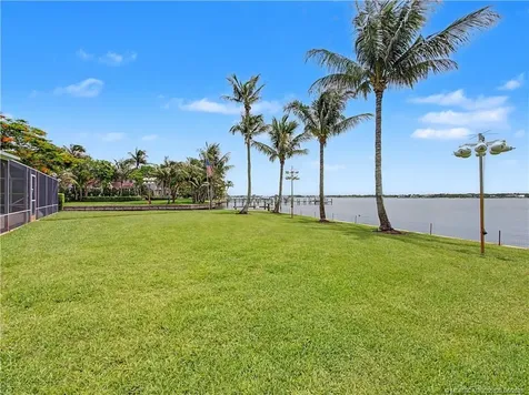 1910 NW Cove Circle Stuart FL 34994