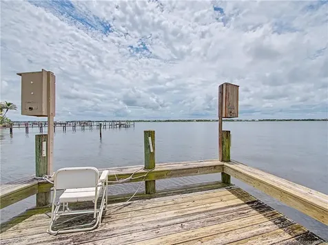 1910 NW Cove Circle Stuart FL 34994