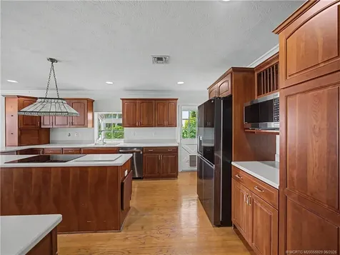 1910 NW Cove Circle Stuart FL 34994