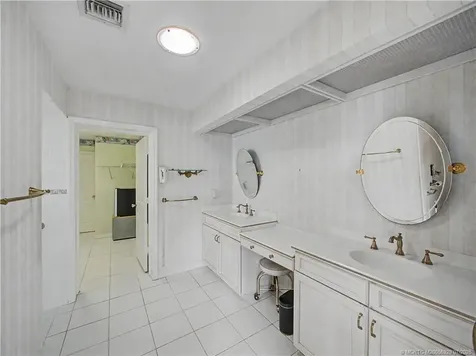 1910 NW Cove Circle Stuart FL 34994