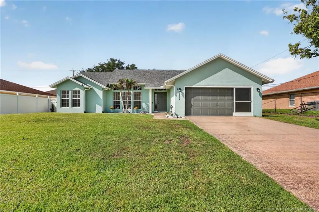 2510 SW Fair Isle Road Port St Lucie FL 34987