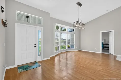 2510 SW Fair Isle Road Port St Lucie FL 34987
