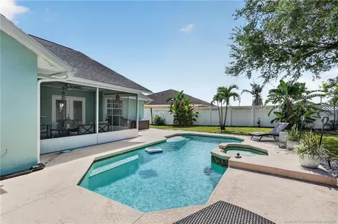 2510 SW Fair Isle Road Port St Lucie FL 34987