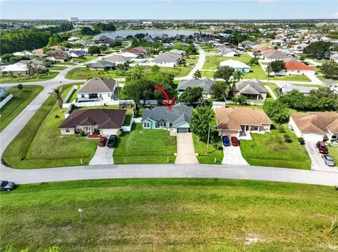 2510 SW Fair Isle Road Port St Lucie FL 34987