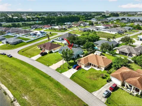2510 SW Fair Isle Road Port St Lucie FL 34987