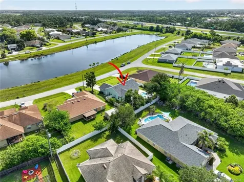 2510 SW Fair Isle Road Port St Lucie FL 34987