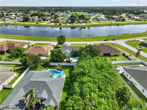 2510 SW Fair Isle Road Port St Lucie FL 34987
