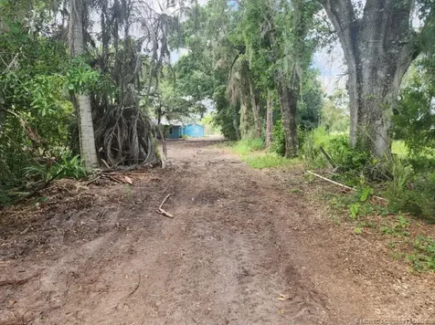 3300 SW Dunklin Avenue Okeechobee FL 34974