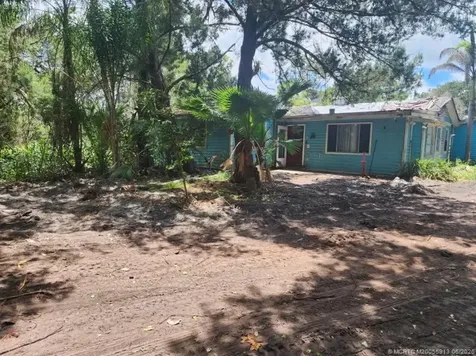 3300 SW Dunklin Avenue Okeechobee FL 34974