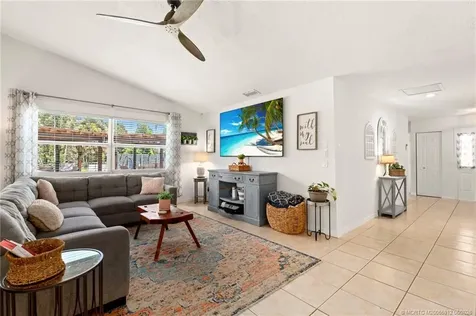 4401 SE Satinleaf Place Stuart FL 34997