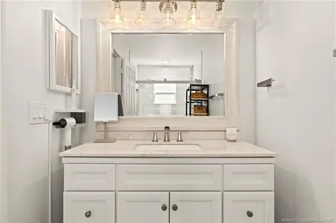 4401 SE Satinleaf Place Stuart FL 34997