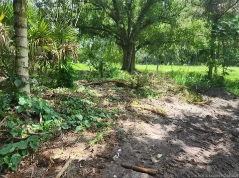 3300 SW Dunklin Avenue Okeechobee FL 34974