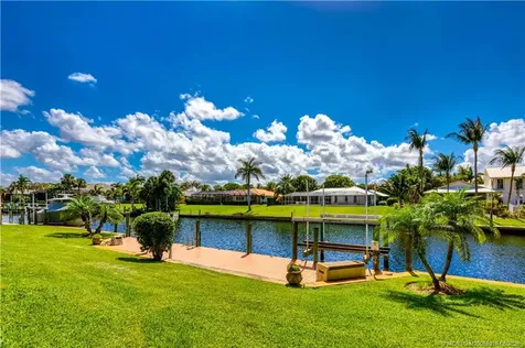 3554 SE Fairway East Stuart FL 34997