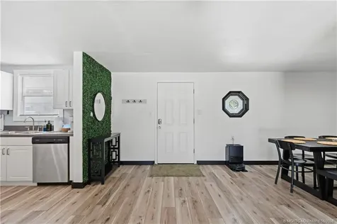 2495 NE Hickory Avenue Jensen Beach FL 34957
