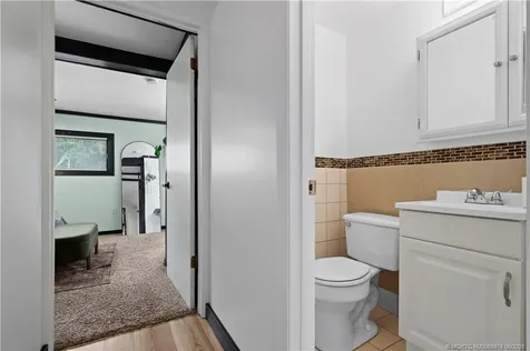 2495 NE Hickory Avenue Jensen Beach FL 34957