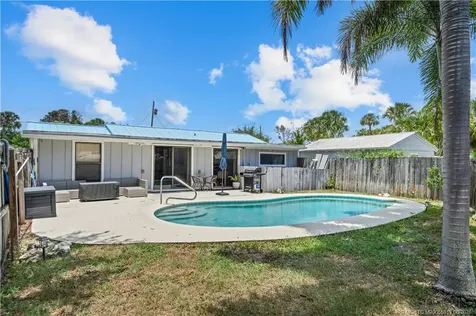2495 NE Hickory Avenue Jensen Beach FL 34957