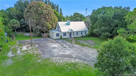 1699 NW Britt Road Stuart FL 34994