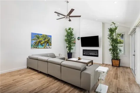 10 Ridgeland Drive Stuart FL 34996