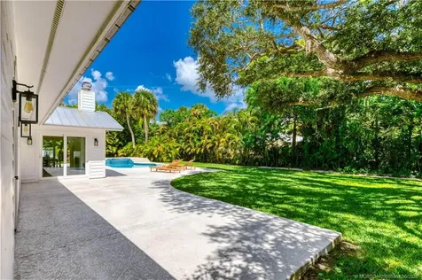 10 Ridgeland Drive Stuart FL 34996