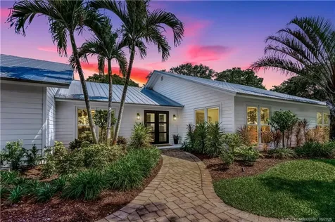 10 Ridgeland Drive Stuart FL 34996