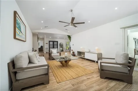 10 Ridgeland Drive Stuart FL 34996