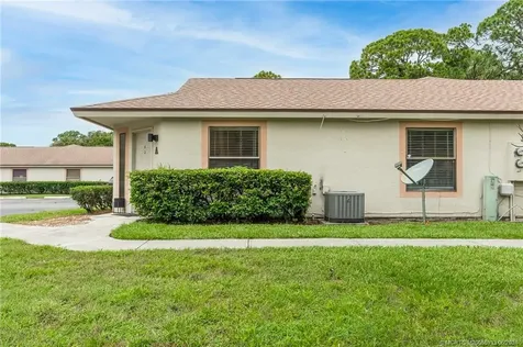 2826 Stoneway Lane Fort Pierce FL 34982
