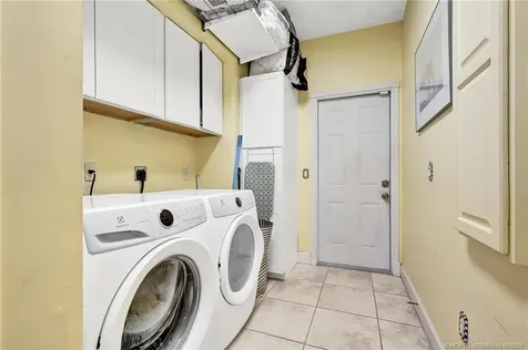460 NE Cornwall Avenue Port St Lucie FL 34983