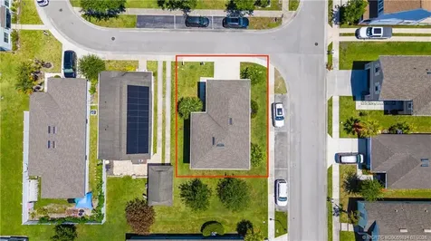 3351 Liberty Square Way Fort Pierce FL 34982