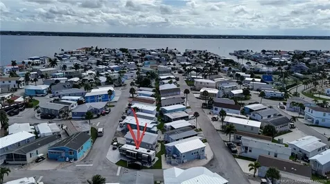 944 Nettles Boulevard Jensen Beach FL 34957