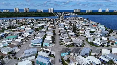 944 Nettles Boulevard Jensen Beach FL 34957
