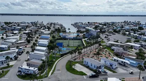 944 Nettles Boulevard Jensen Beach FL 34957