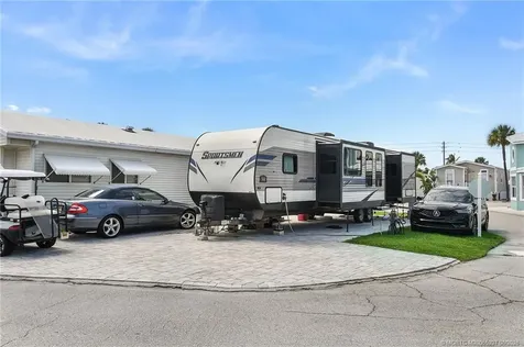 944 Nettles Boulevard Jensen Beach FL 34957