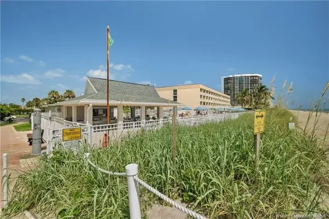 944 Nettles Boulevard Jensen Beach FL 34957