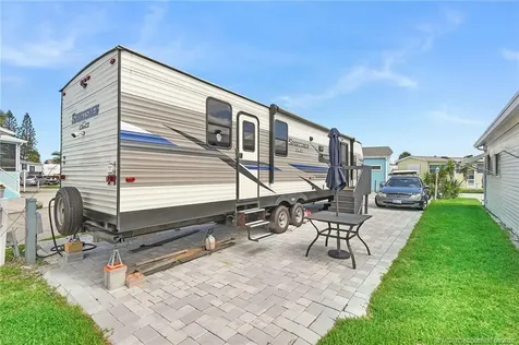 944 Nettles Boulevard Jensen Beach FL 34957