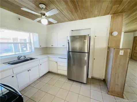 1406 Citrus Avenue Fort Pierce FL 34950