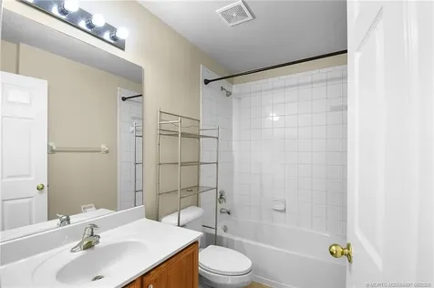 1952 SW Providence Place Port St Lucie FL 34953